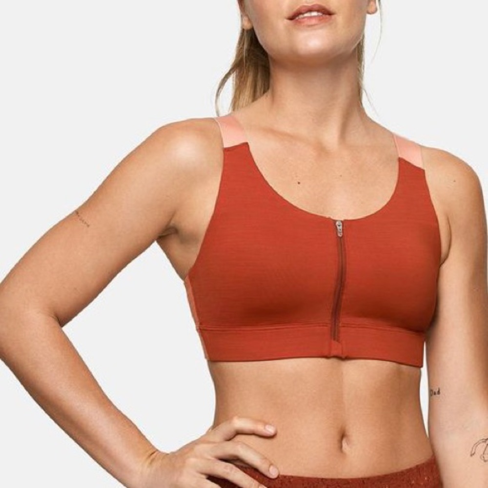Outdoor Voices - Zip-Up Bra